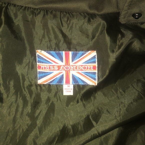 Women’s Jacket - Picture 3 of 3